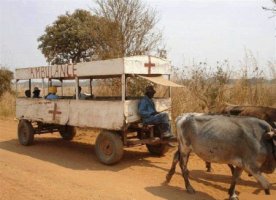 krankenwagen-in-afrika.jpg